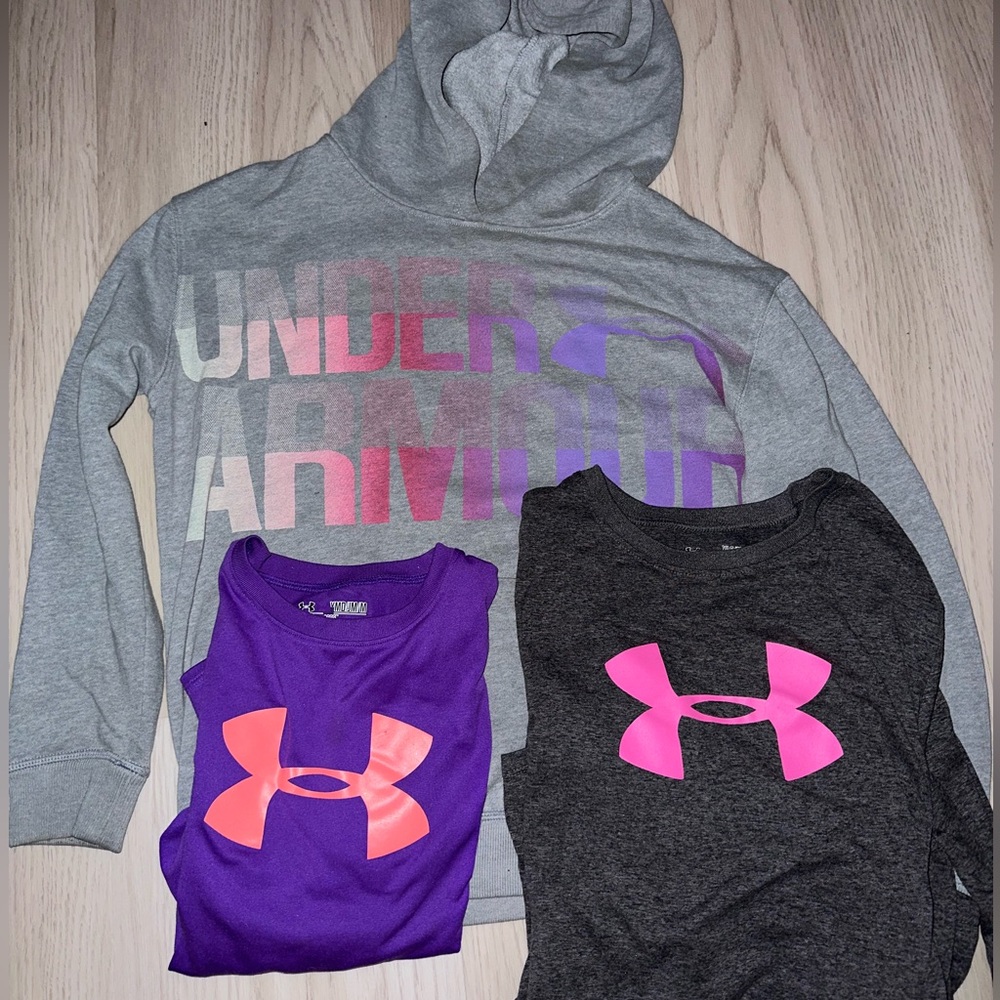 Under Armour Hoodie and T-Shirts Set